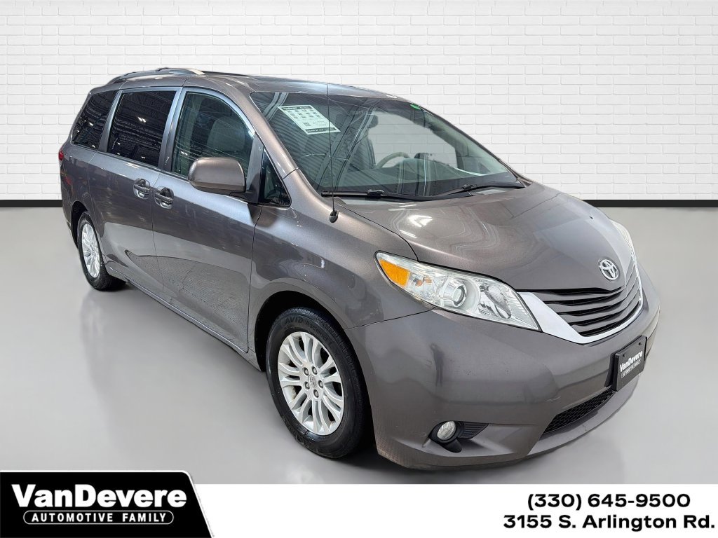 Used 2014 Toyota Sienna XLE