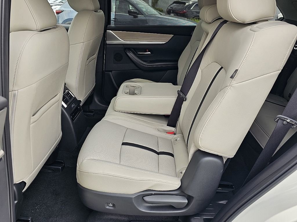 New 2026 MAZDA CX-90 Plug-In Hybrid w/Premium Sport image 25