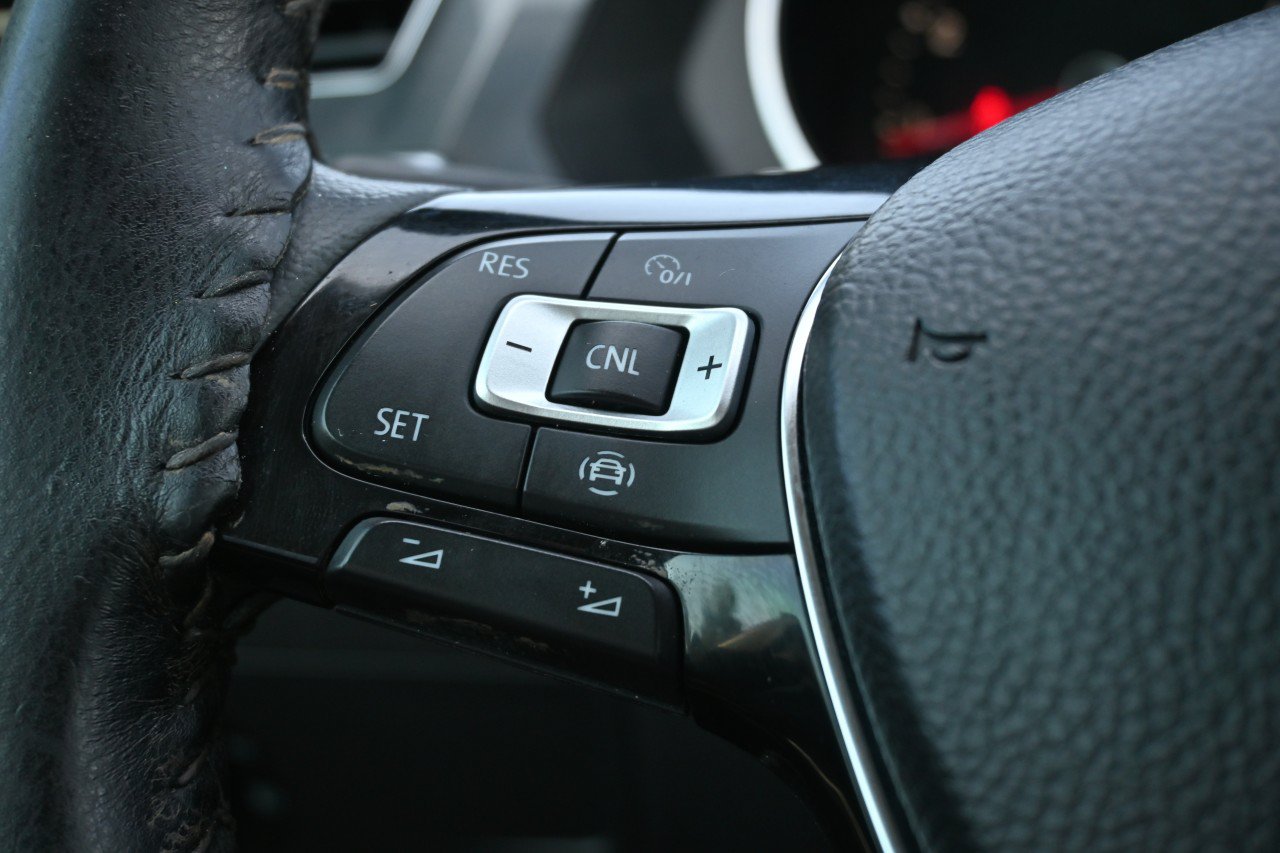 Used 2019 Volkswagen Tiguan S AWD/4WD image 15