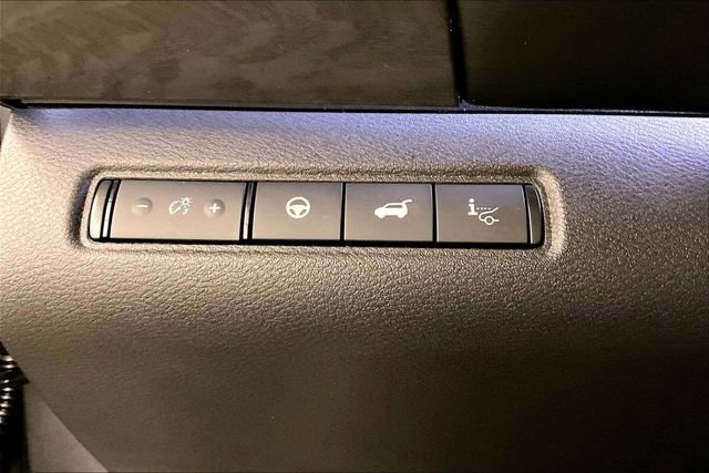 New 2026 Nissan Pathfinder Platinum image 29