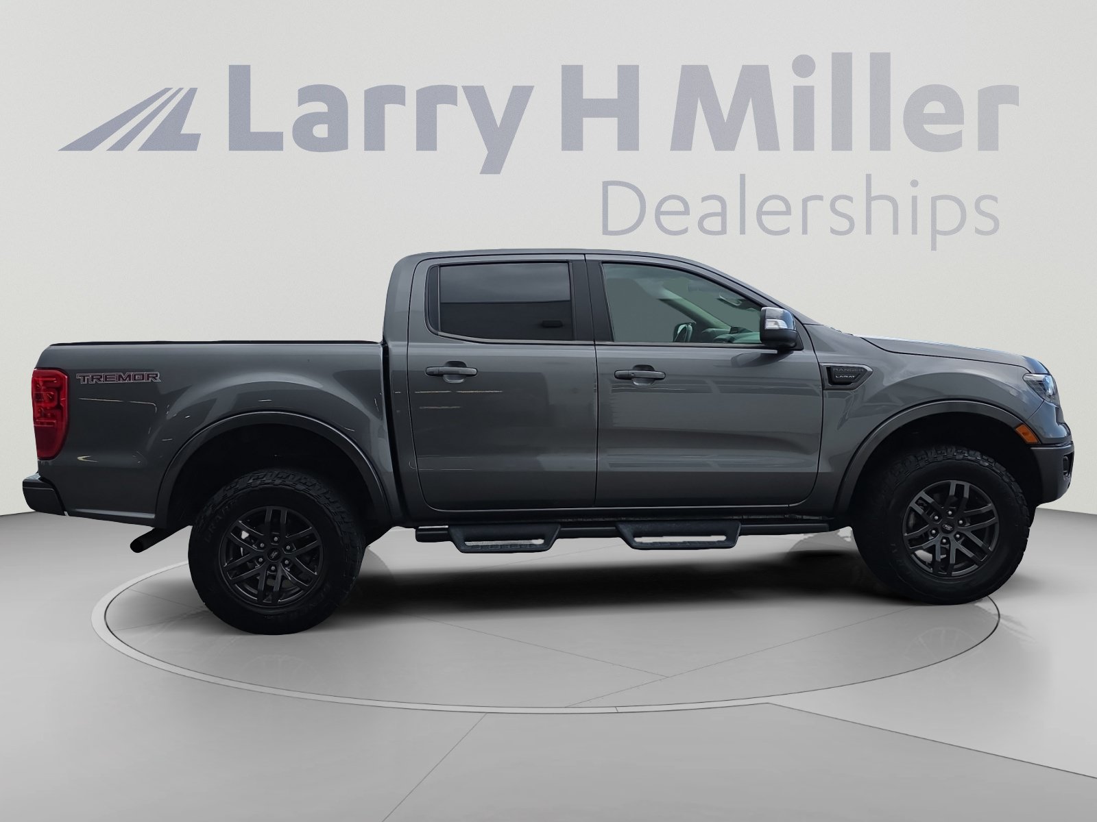 Used 2022 Ford Ranger Lariat w/ Tremor Off-Road Package AWD/4WD image 6