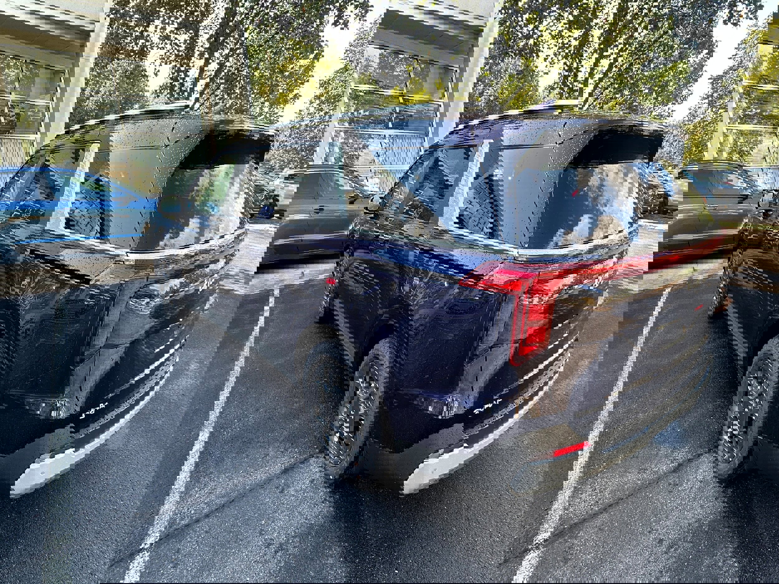 New 2026 Kia Carnival EX image 7