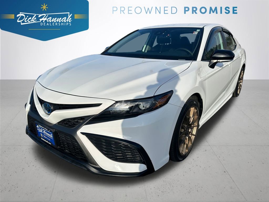 Used 2024 Toyota Camry SE