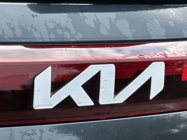 Used 2025 Kia Seltos EX AWD/4WD image 19