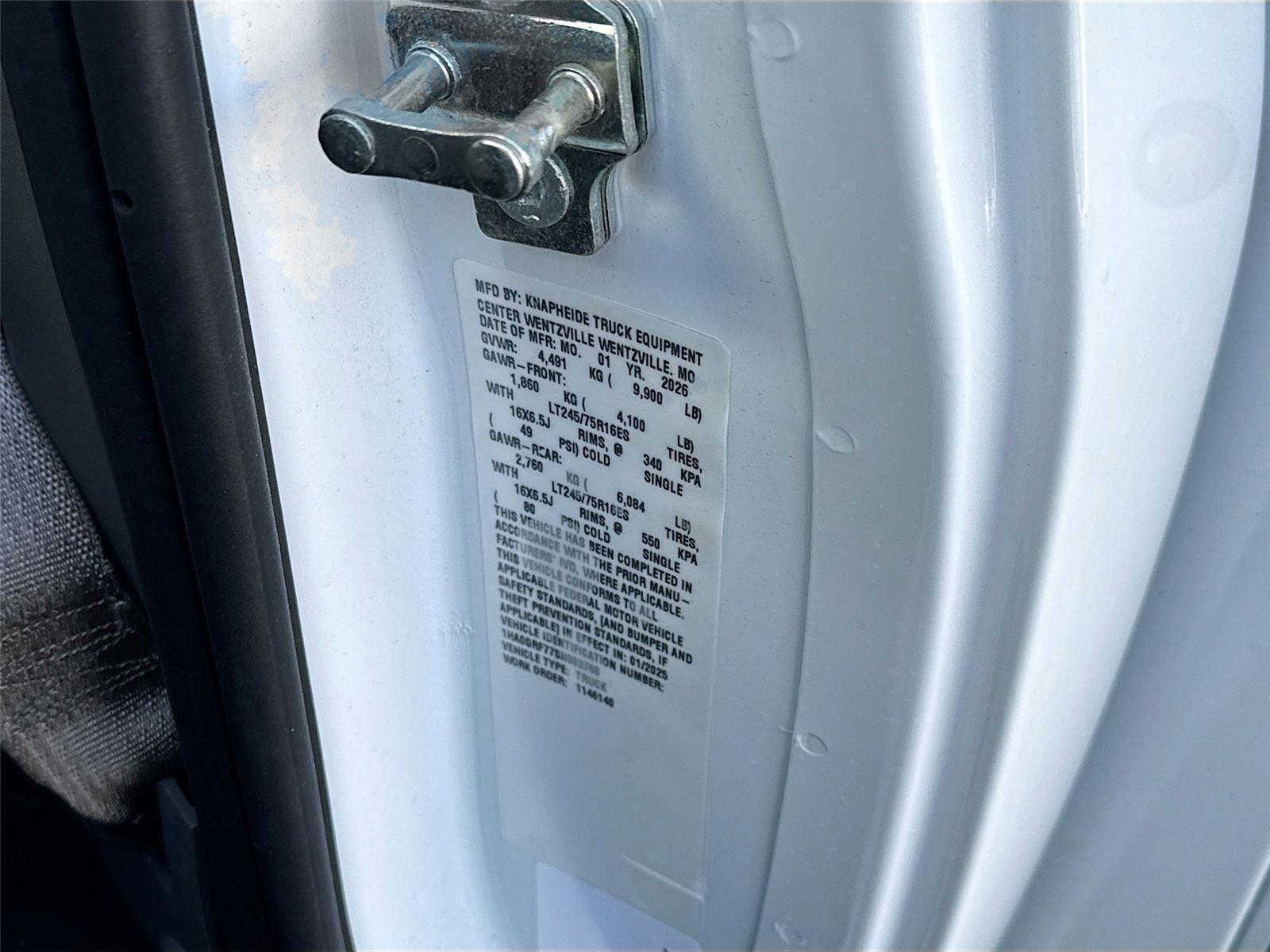 New 2025 Chevrolet Express 3500 w/ Power Convenience Package image 14