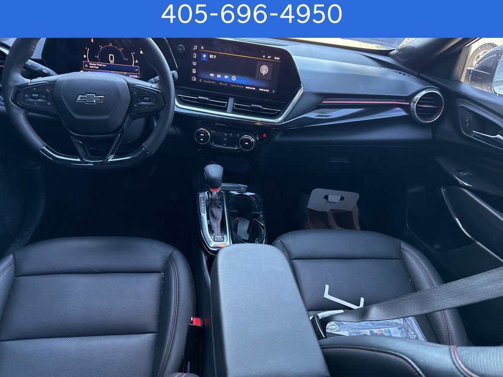 Used 2025 Chevrolet Trax RS w/ Driver Confidence Package image 20