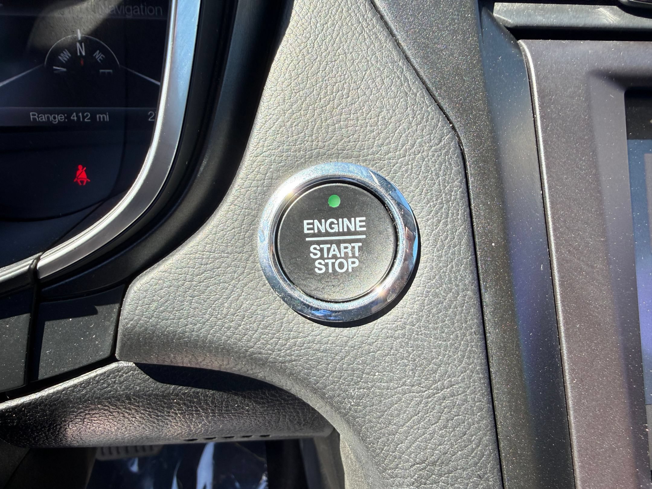 Used 2019 Ford Fusion Energi Titanium FWD image 18
