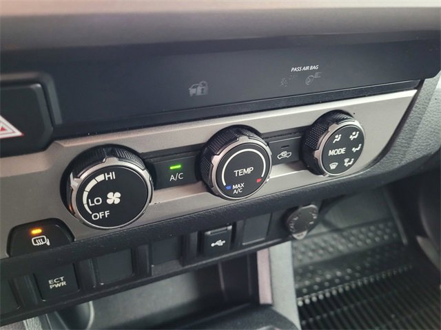 Used 2020 Toyota Tacoma SR5 image 13