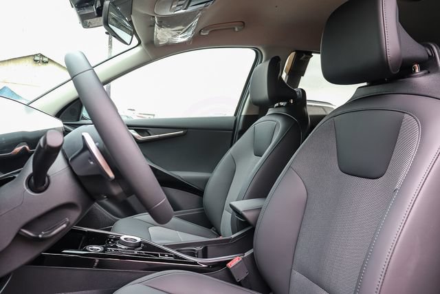 New 2026 Kia Niro Wind FWD image 33