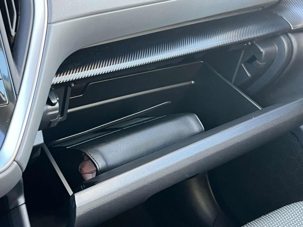 Used 2024 Subaru Crosstrek 2.0i Premium image 34