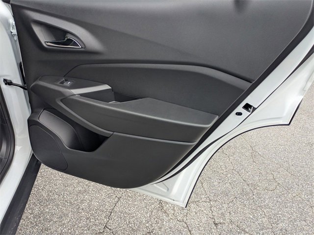 New 2026 Chevrolet Trax LT w/ Sunroof Package image 29