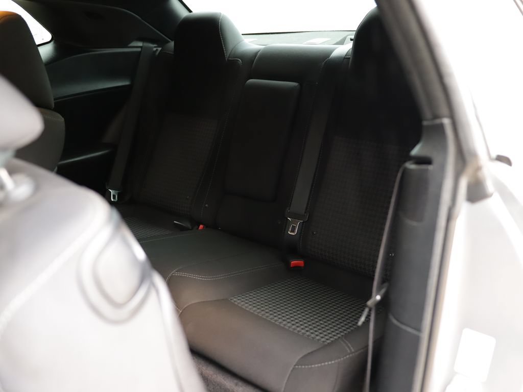 Used 2016 Dodge Challenger SXT RWD image 23