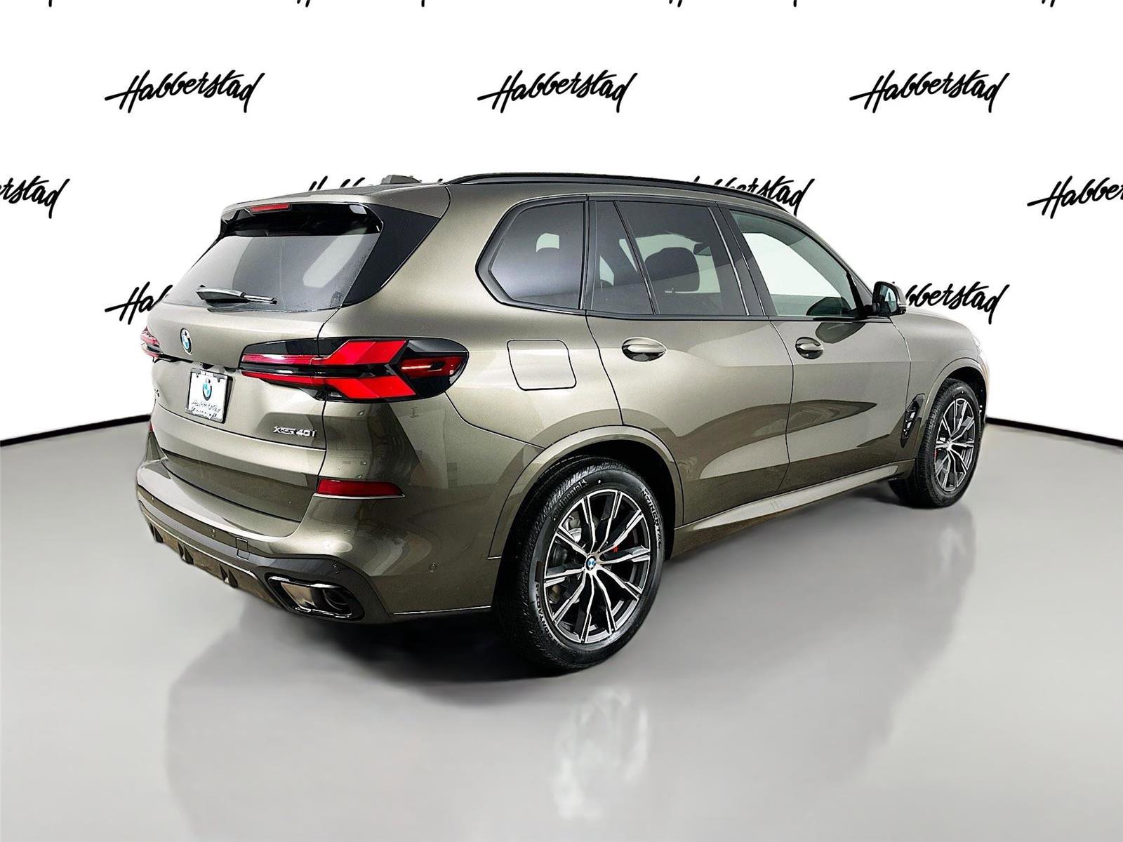 New 2026 BMW X5 xDrive40i w/ M Sport Package image 5