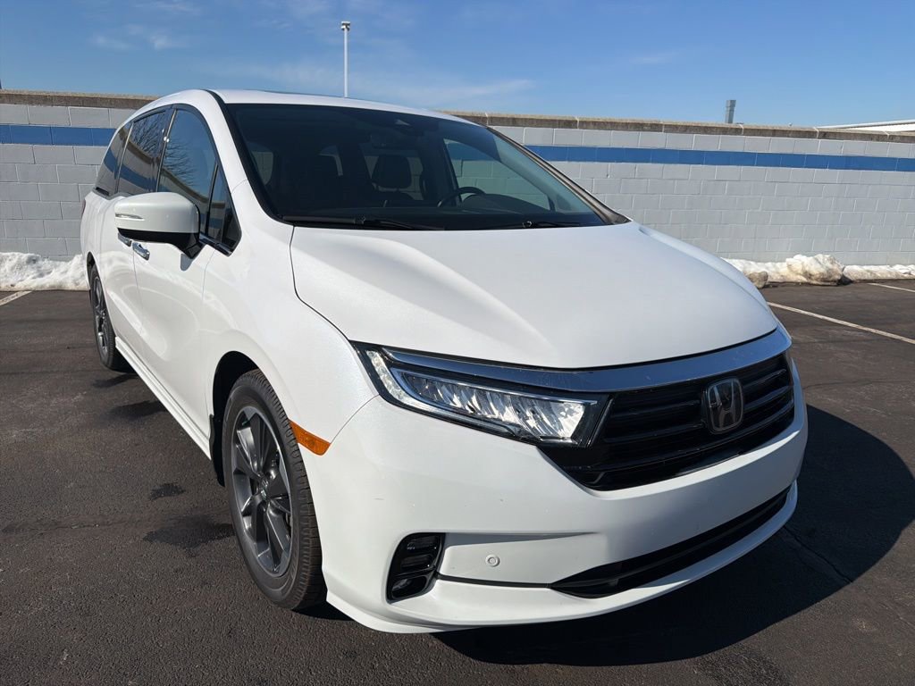 Used 2024 Honda Odyssey Elite image 7