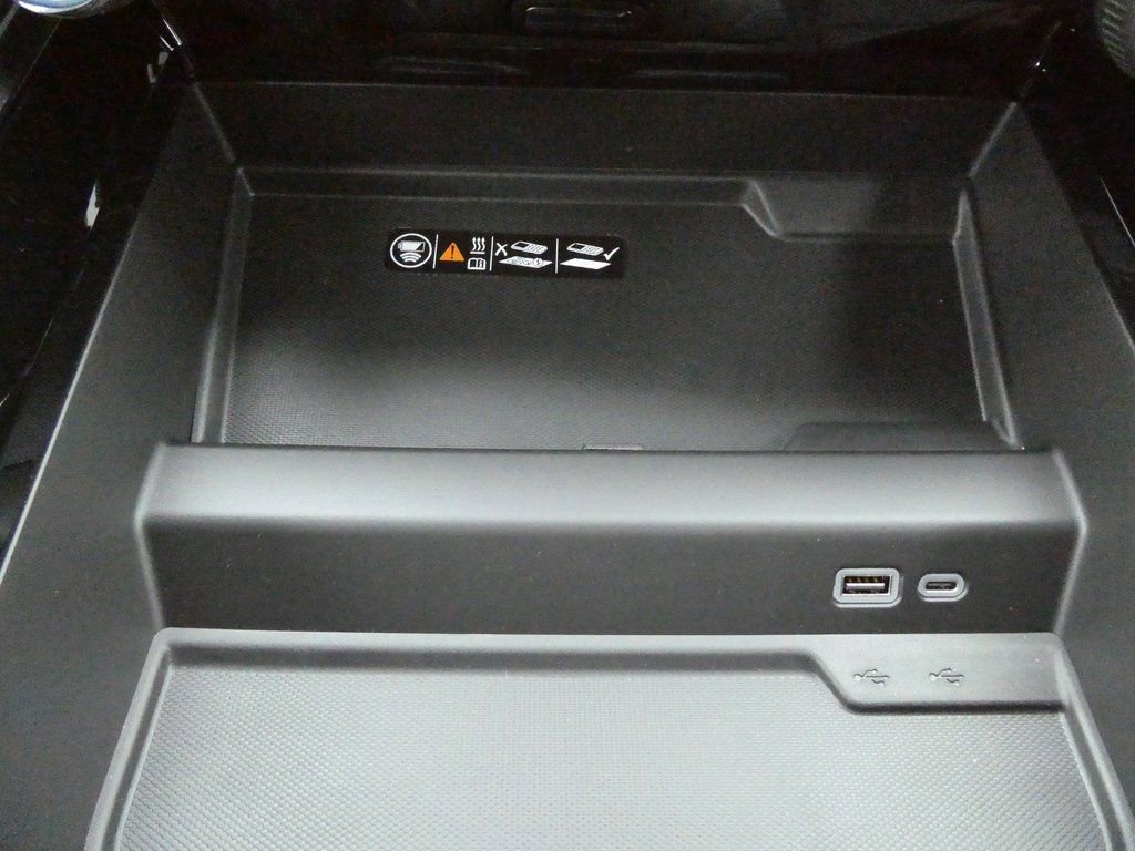 New 2026 Chevrolet Suburban Z71 w/ Z71 Off-Road Package image 28