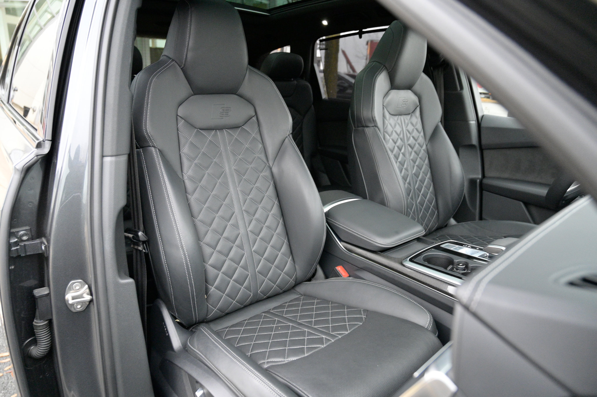 Used 2020 Audi SQ7 Prestige w/ Prestige Package image 59