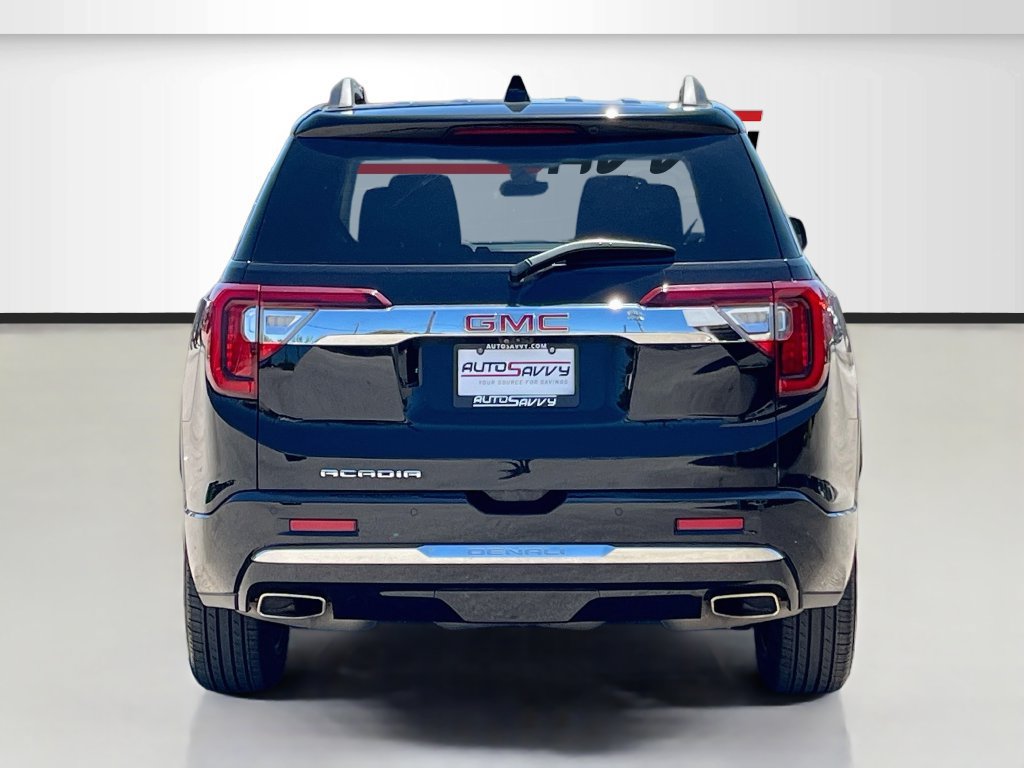 Used 2023 GMC Acadia Denali w/ Denali Ultimate Package FWD image 6