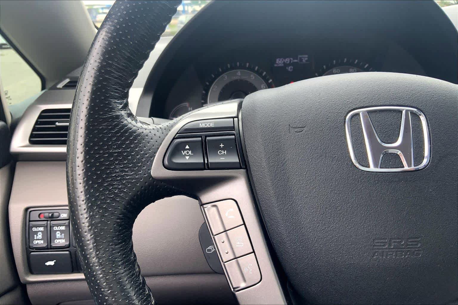 Used 2014 Honda Odyssey EX-L image 24