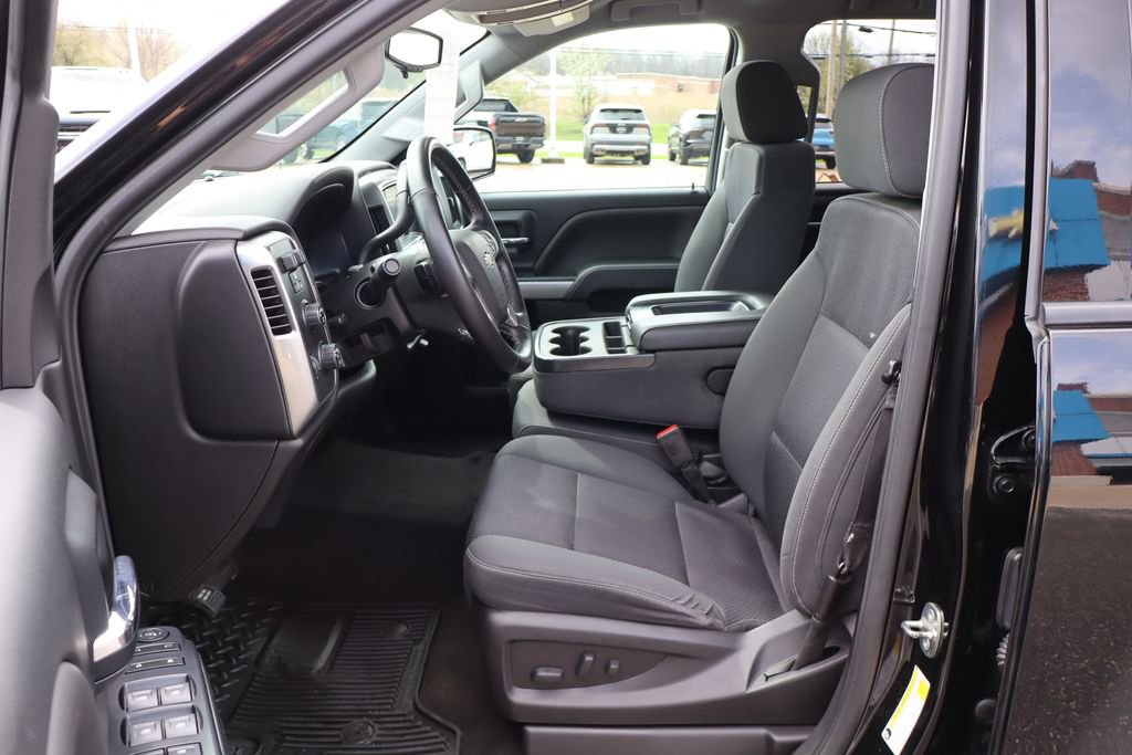 Used 2018 Chevrolet Silverado 1500 LT w/ All Star Edition image 11