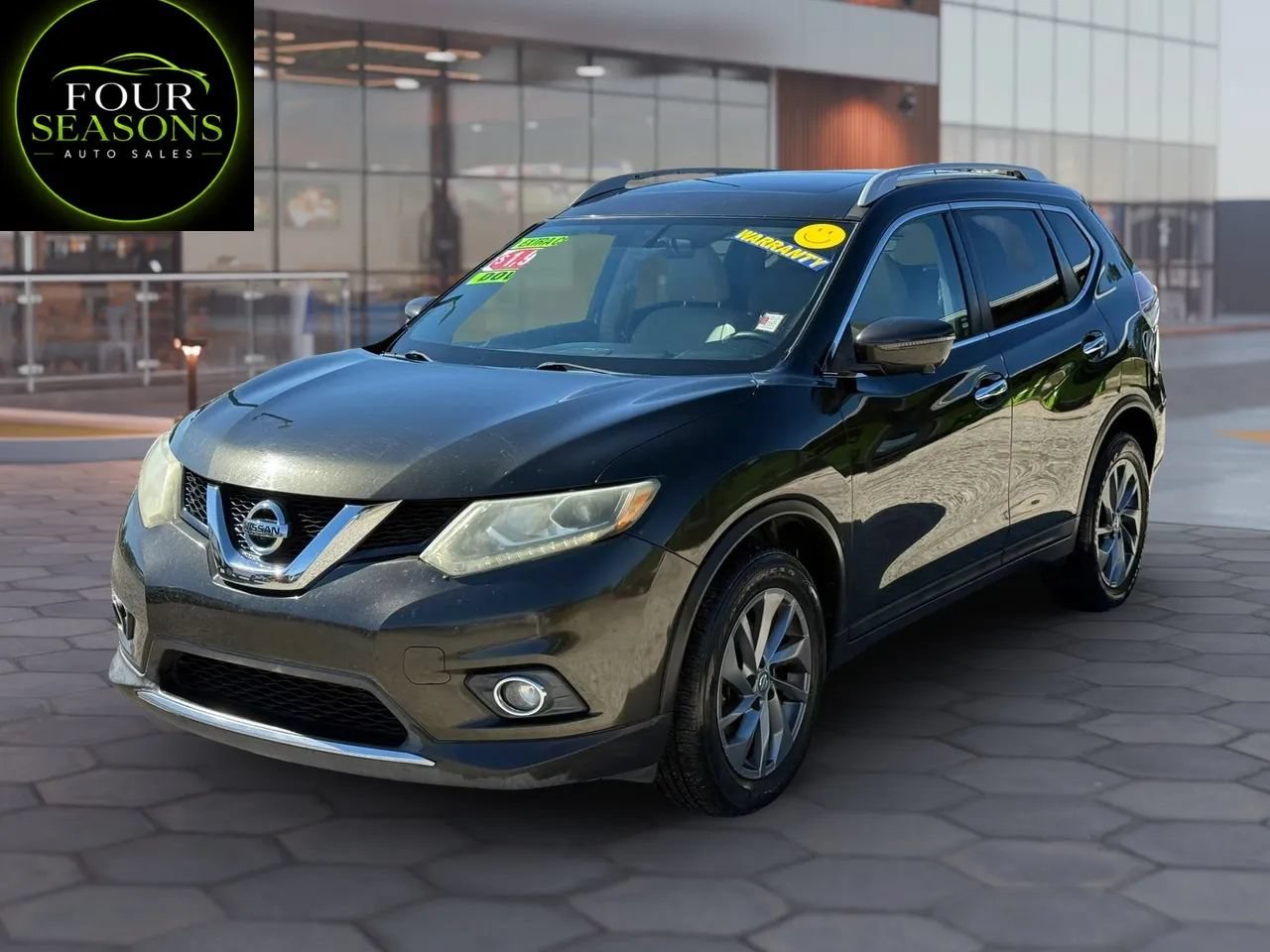 Used 2016 Nissan Rogue SL w/ SL Premium Package FWD image 1