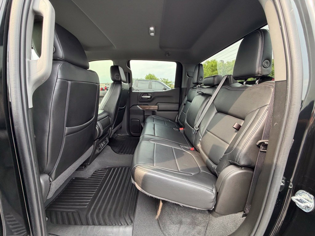 Used 2021 Chevrolet Silverado 1500 RST w/ Bed Protection Package AWD/4WD image 6