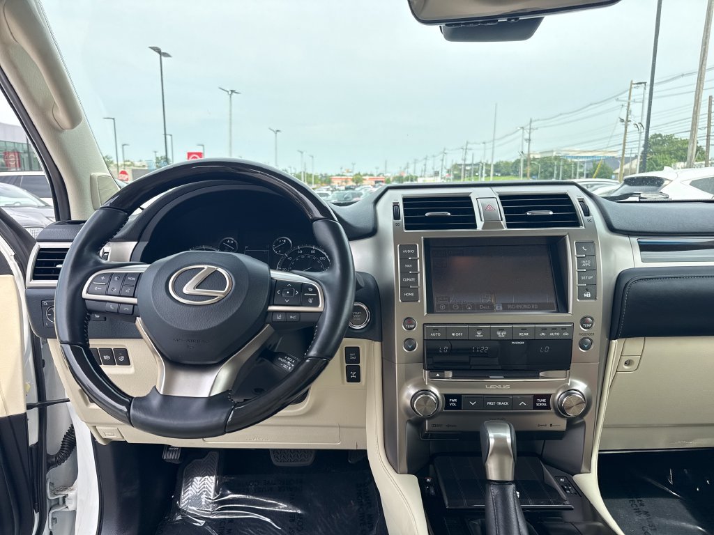 Used 2021 Lexus GX 460 Premium AWD/4WD image 15