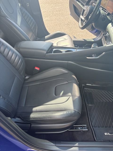 Used 2023 Hyundai Elantra Limited FWD image 35