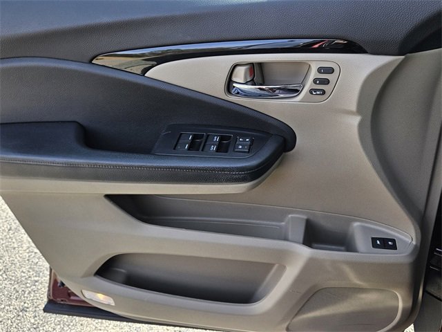 Used 2019 Honda Pilot Touring image 30