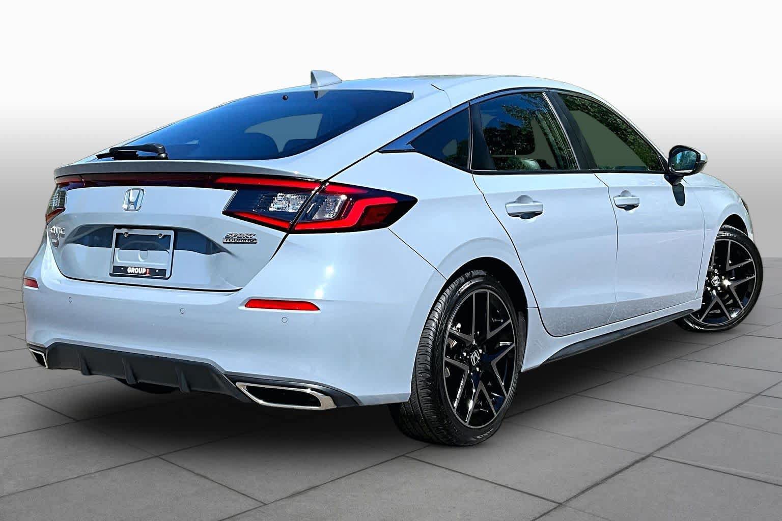 Used 2024 Honda Civic Sport Touring image 13