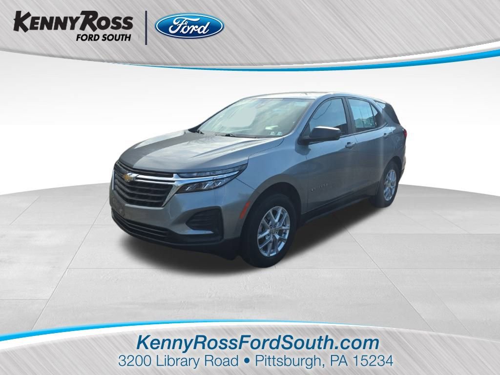 Used 2023 Chevrolet Equinox LS image 1