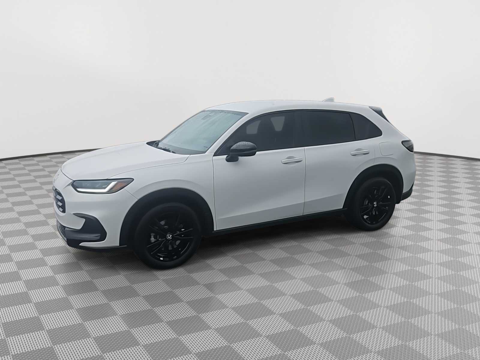 Certified 2027 Honda HR-V Sport image 4