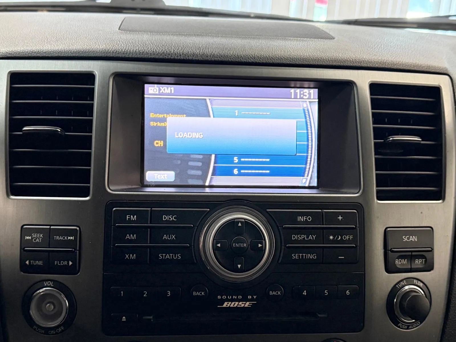 Used 2014 Nissan Armada SV image 34