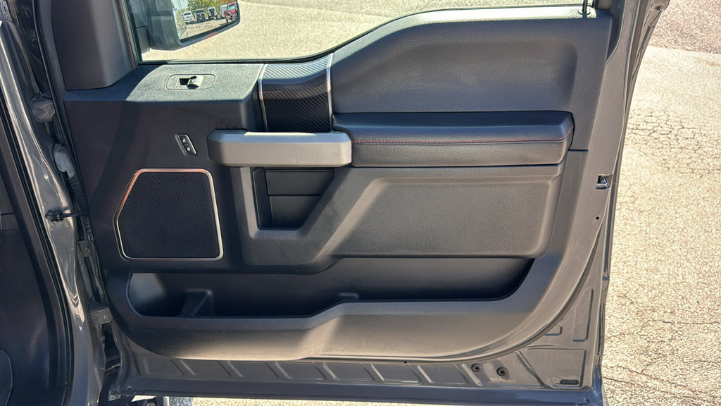 Used 2018 Ford F150 Raptor w/ Equipment Group 802A Luxury AWD/4WD image 24