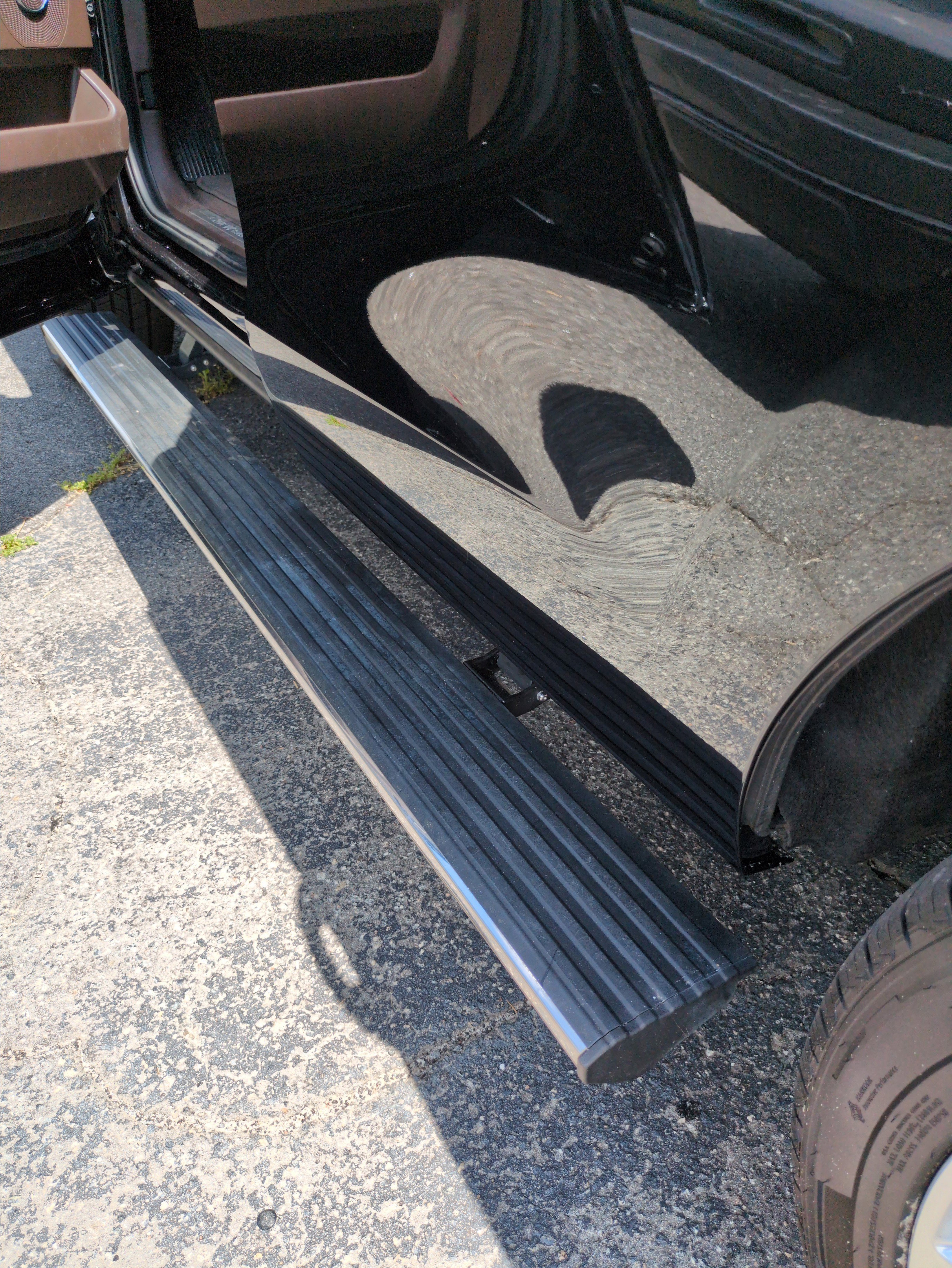 Used 2023 Ford Expedition King Ranch AWD/4WD image 35