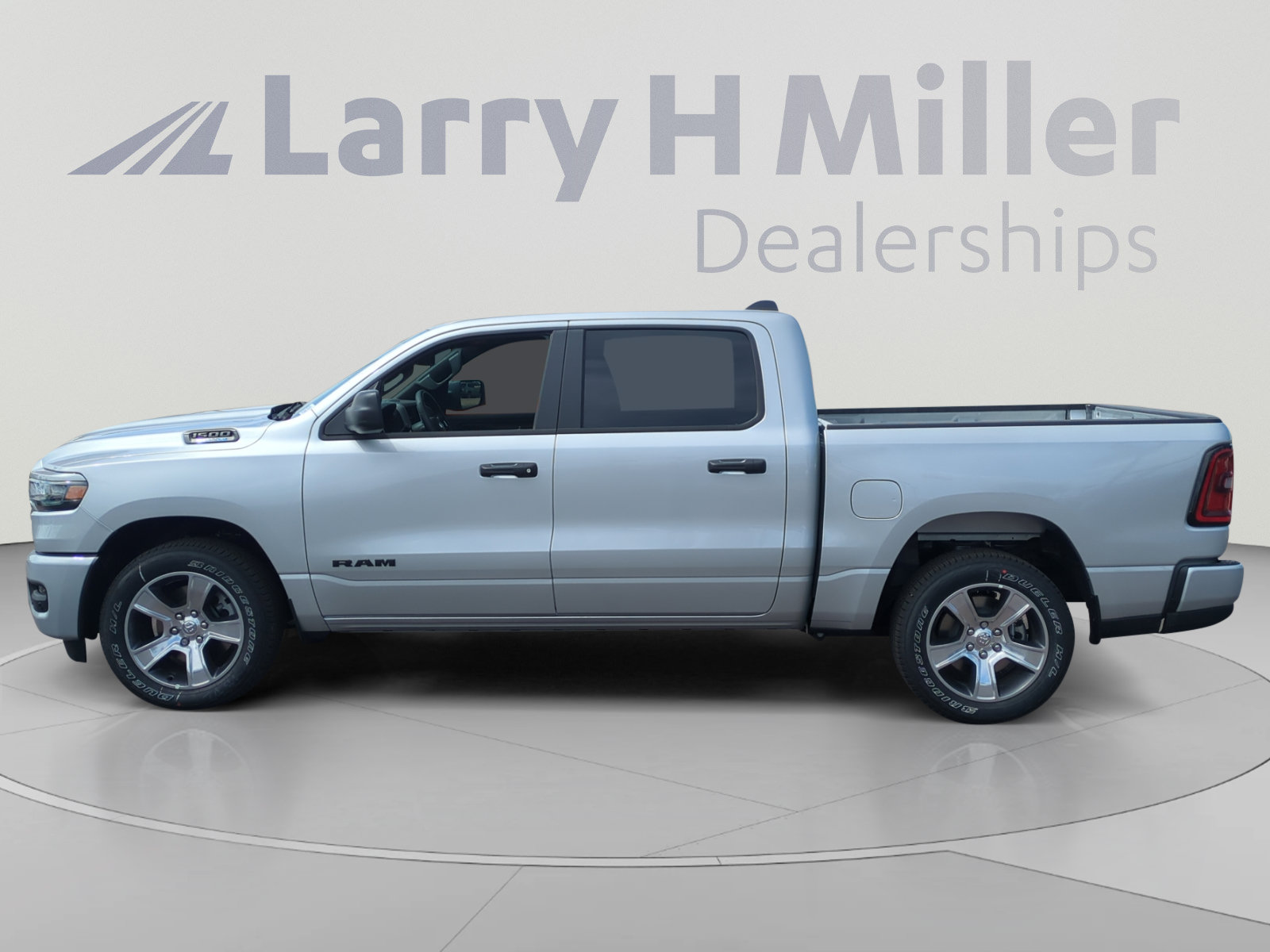New 2026 RAM 1500 Express RWD video 2