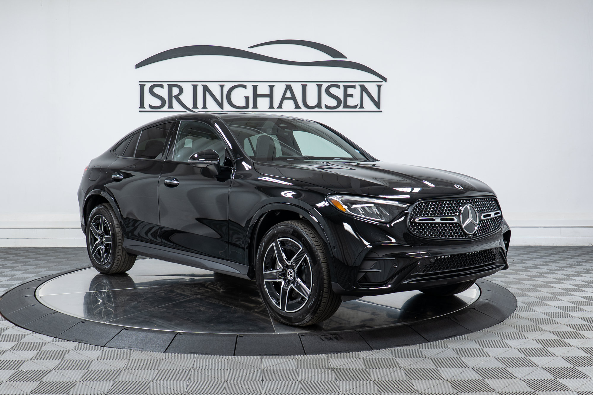 Used 2026 Mercedes-Benz GLC 300 4MATIC image 3