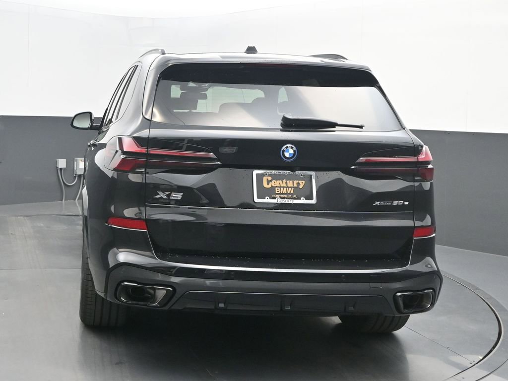 New 2026 BMW X5 xDrive50e w/ M Sport Package AWD/4WD image 6