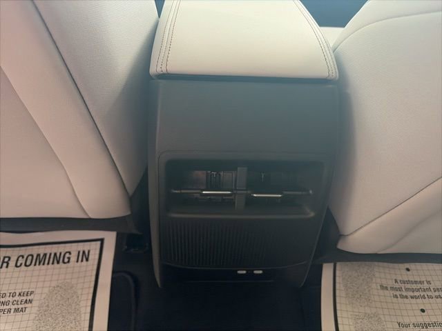 New 2026 Jeep Cherokee Limited image 13