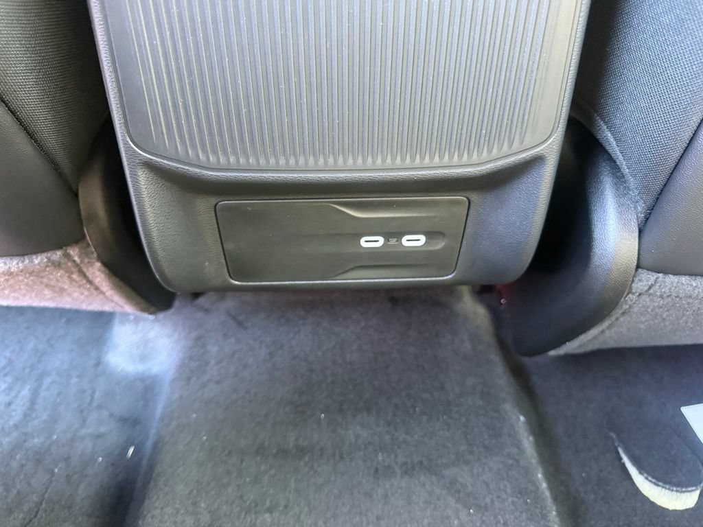 New 2026 Jeep Cherokee Limited AWD/4WD image 32