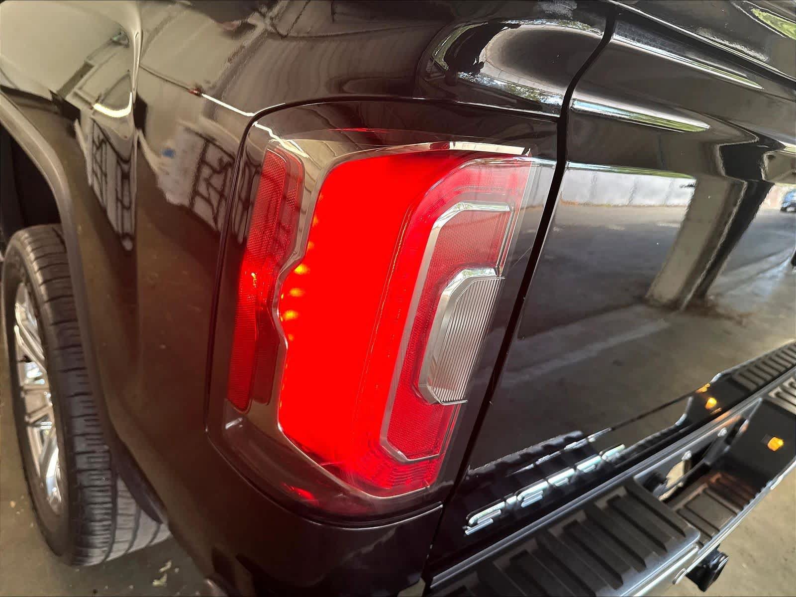 Used 2017 GMC Sierra 1500 SLT RWD image 26