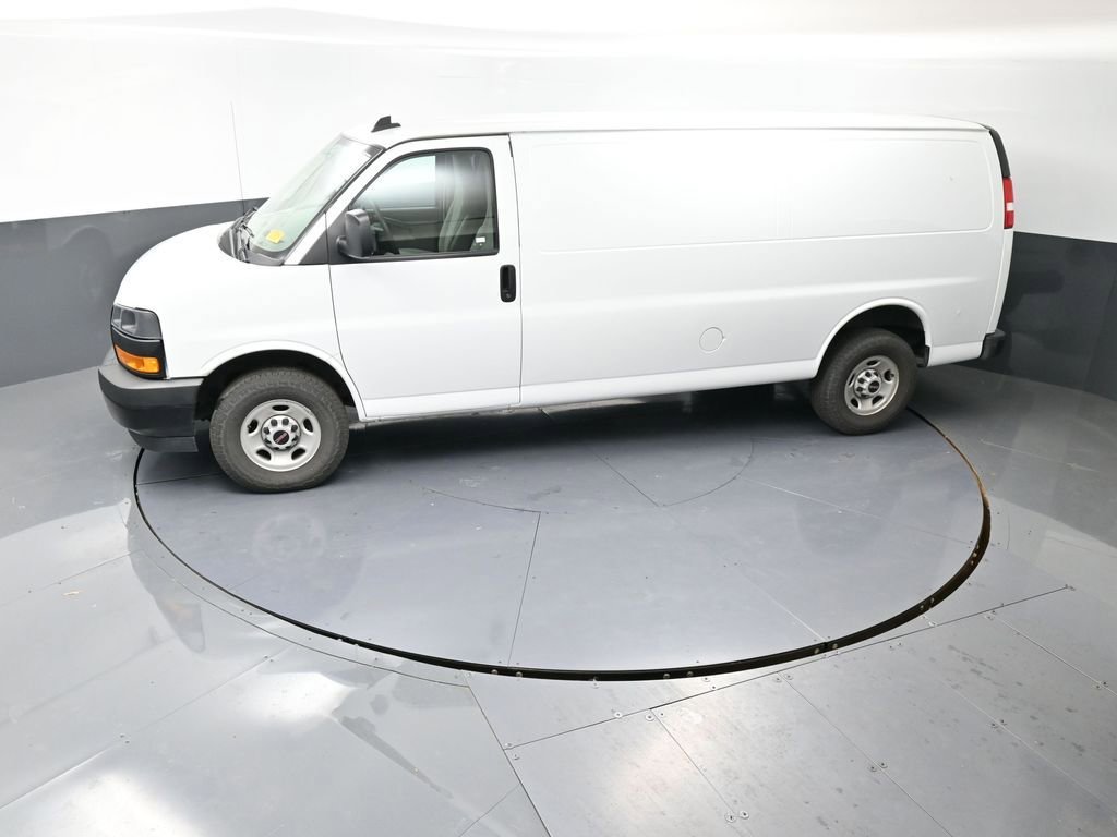 Used 2023 GMC Savana 2500 Extended w/ Enhanced Convenience Package image 58