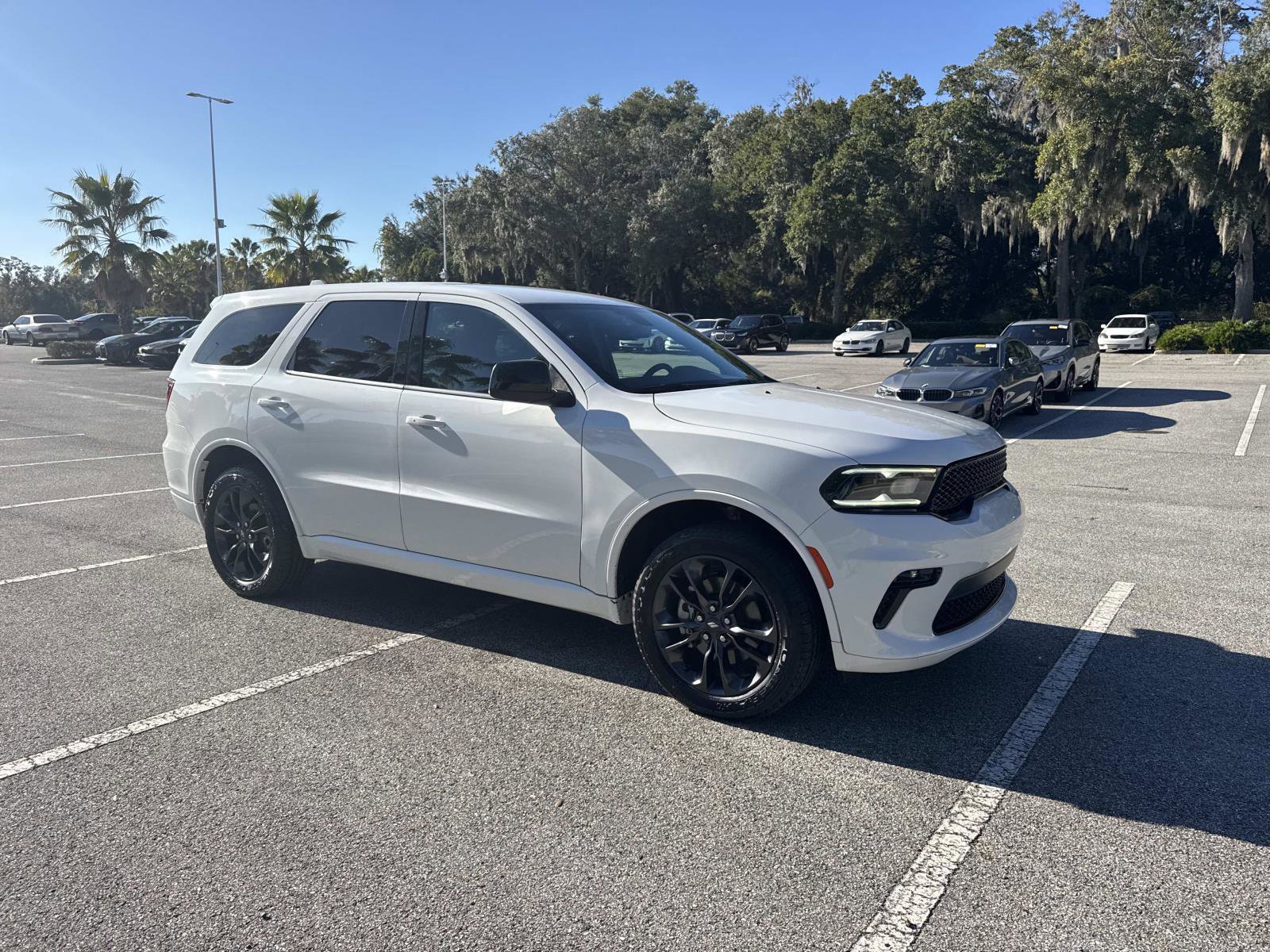 Used 2022 Dodge Durango SXT w/ Blacktop Package image 2