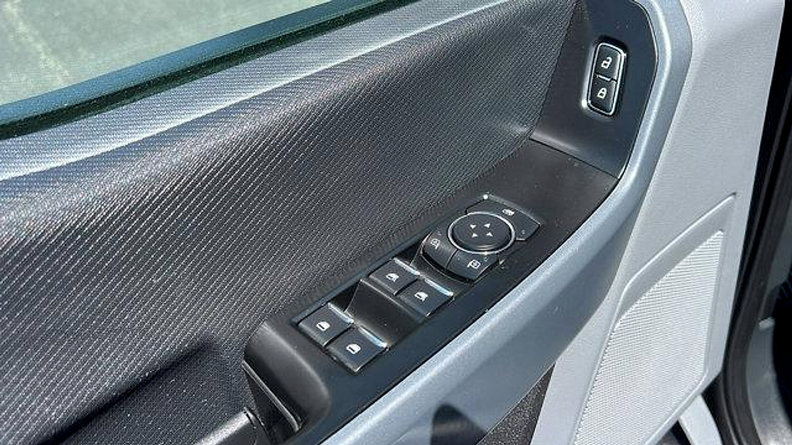 Used 2023 Ford F150 XLT image 16