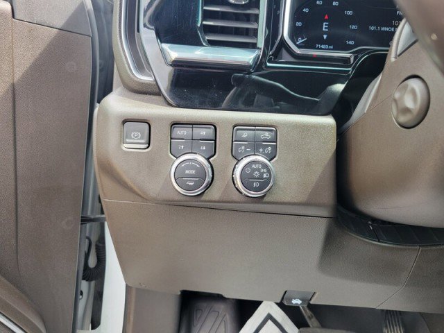 Used 2023 GMC Sierra 1500 SLT w/ SLT Premium Package AWD/4WD image 14
