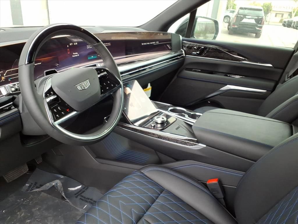 New 2026 Cadillac Escalade IQ Luxury 1 AWD/4WD image 11