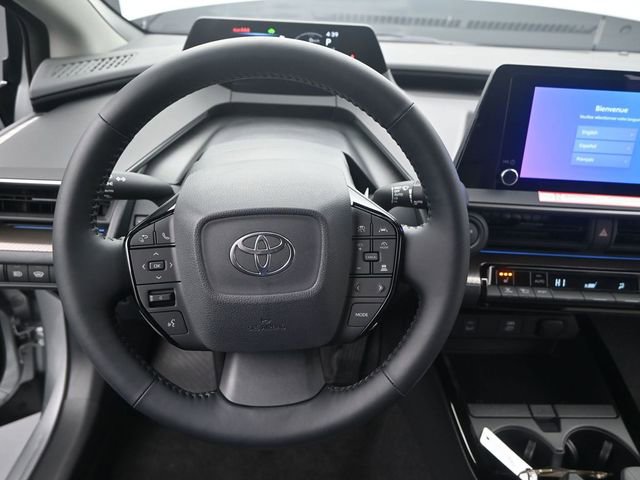 Used 2024 Toyota Prius XLE image 5