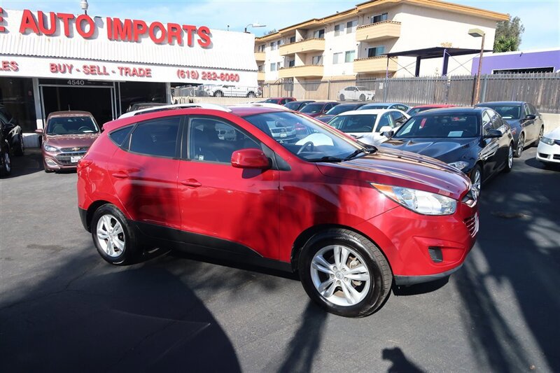 Used 2011 Hyundai Tucson GLS image 17