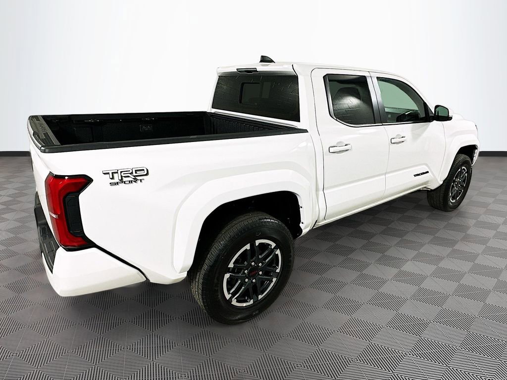 Used 2024 Toyota Tacoma TRD Sport w/ TRD Sport Upgrade Package AWD/4WD image 8