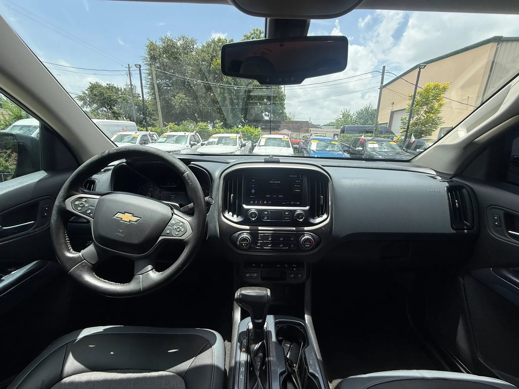 Used 2020 Chevrolet Colorado Z71 AWD/4WD image 9