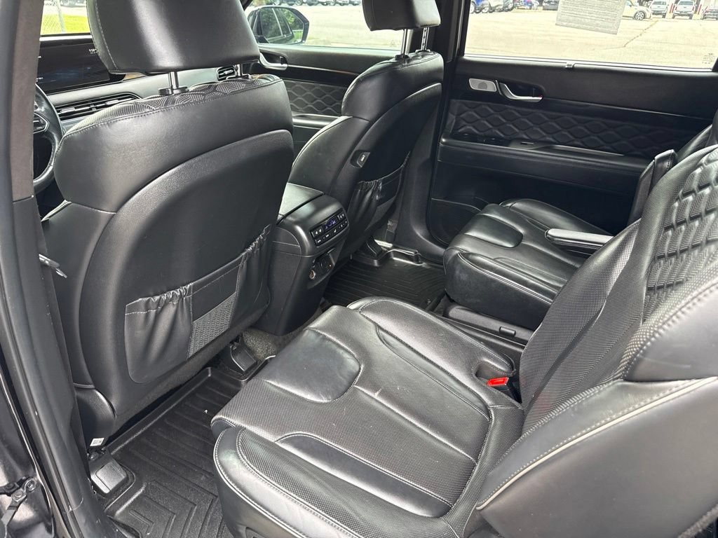 Used 2022 Hyundai Palisade Calligraphy w/ Cargo Package FWD image 15